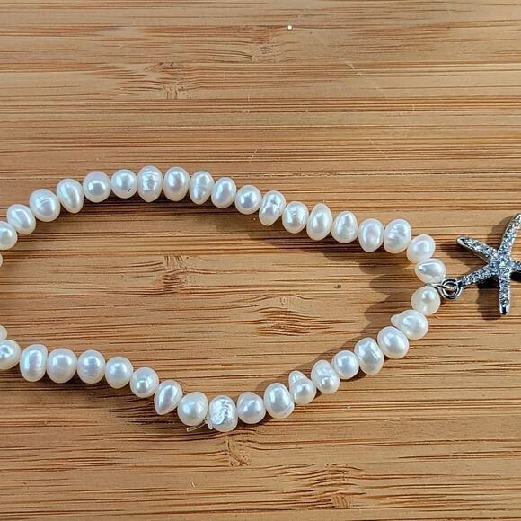 real pearl bracelet with Swarovski elements starfish stretch - Picture 1 of 3